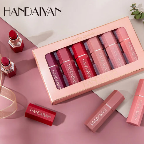 Matte Lipstick Kit by Handaiyan