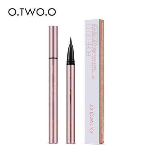 O.TWO.O Precision Cat Eye Liner